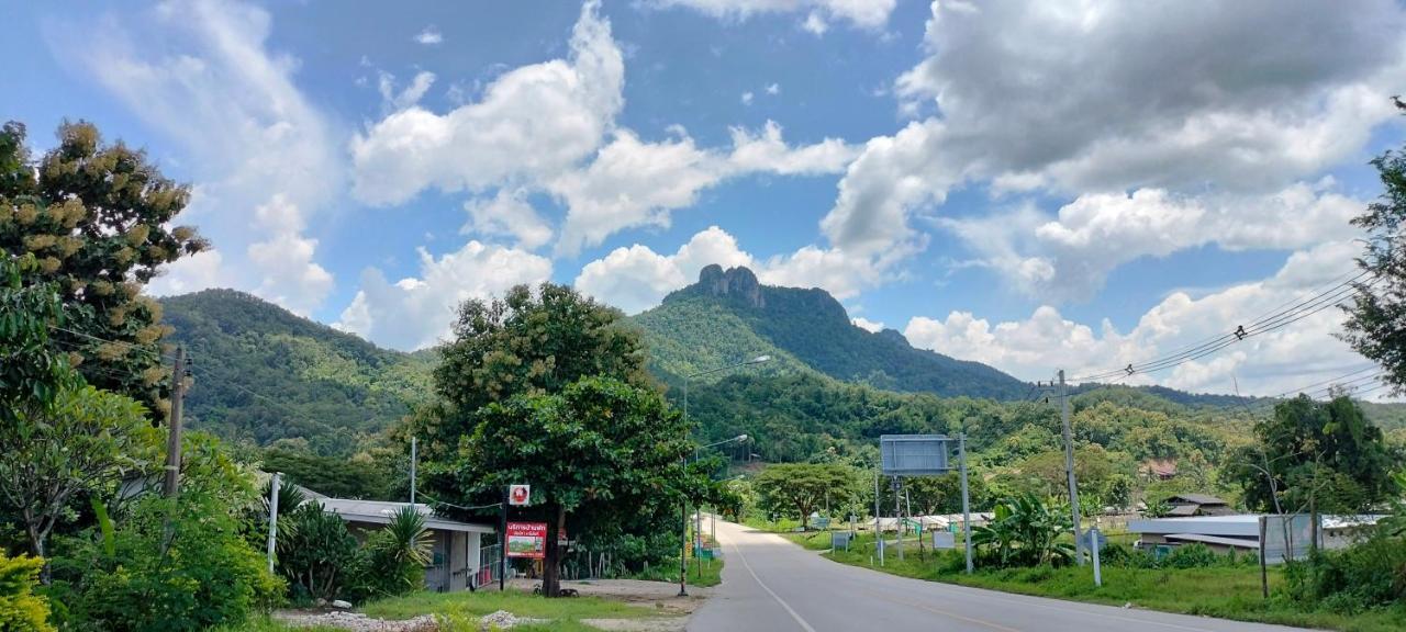 Pimpisa Garden พิมพิศา การ์เด้นท์ Villa Khuang Kom Ngoại thất bức ảnh
