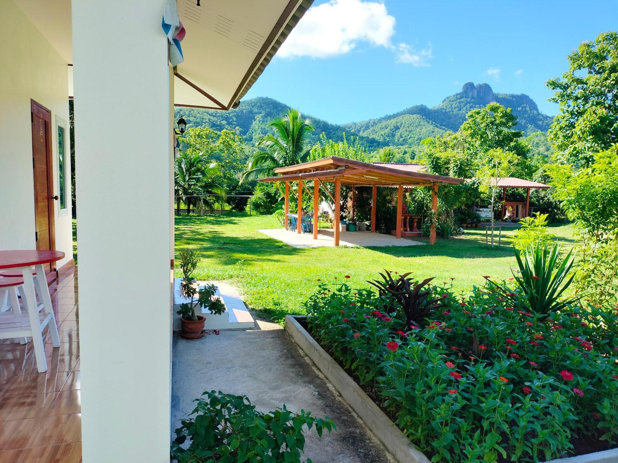 Pimpisa Garden พิมพิศา การ์เด้นท์ Villa Khuang Kom Ngoại thất bức ảnh